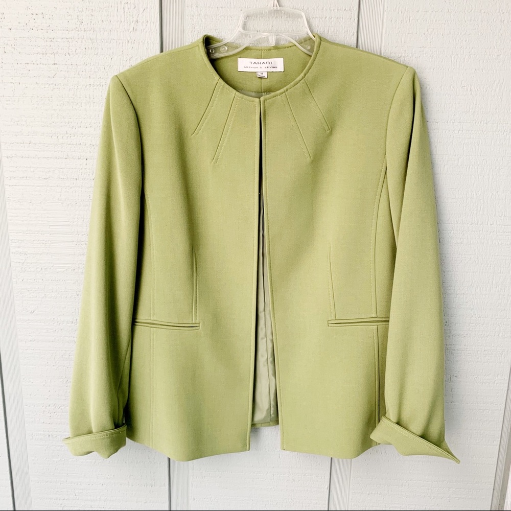 Tahari Light Green Collarless Blazer